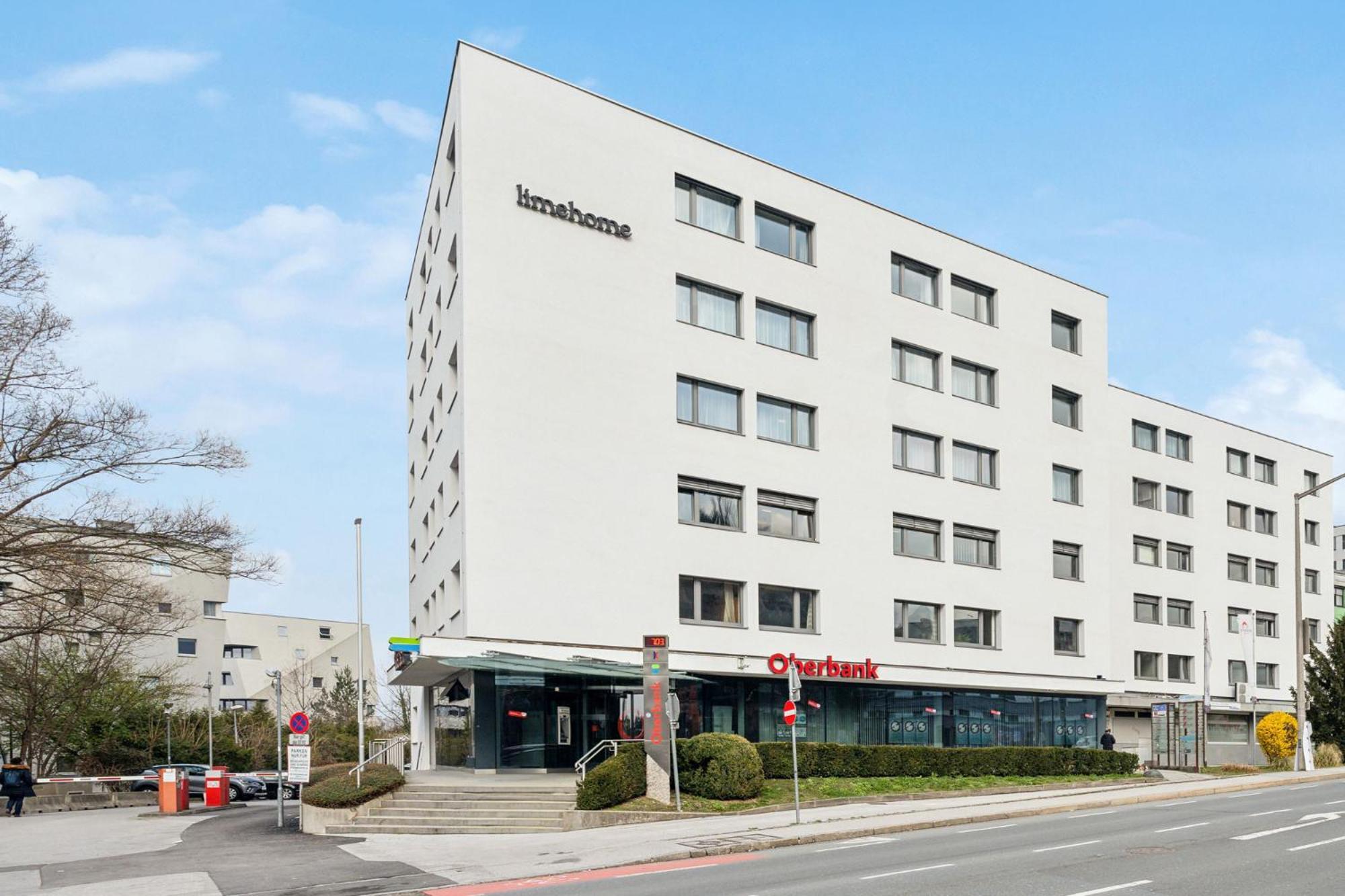 Limehome Salzburg Sterneckstr. Ngoại thất bức ảnh